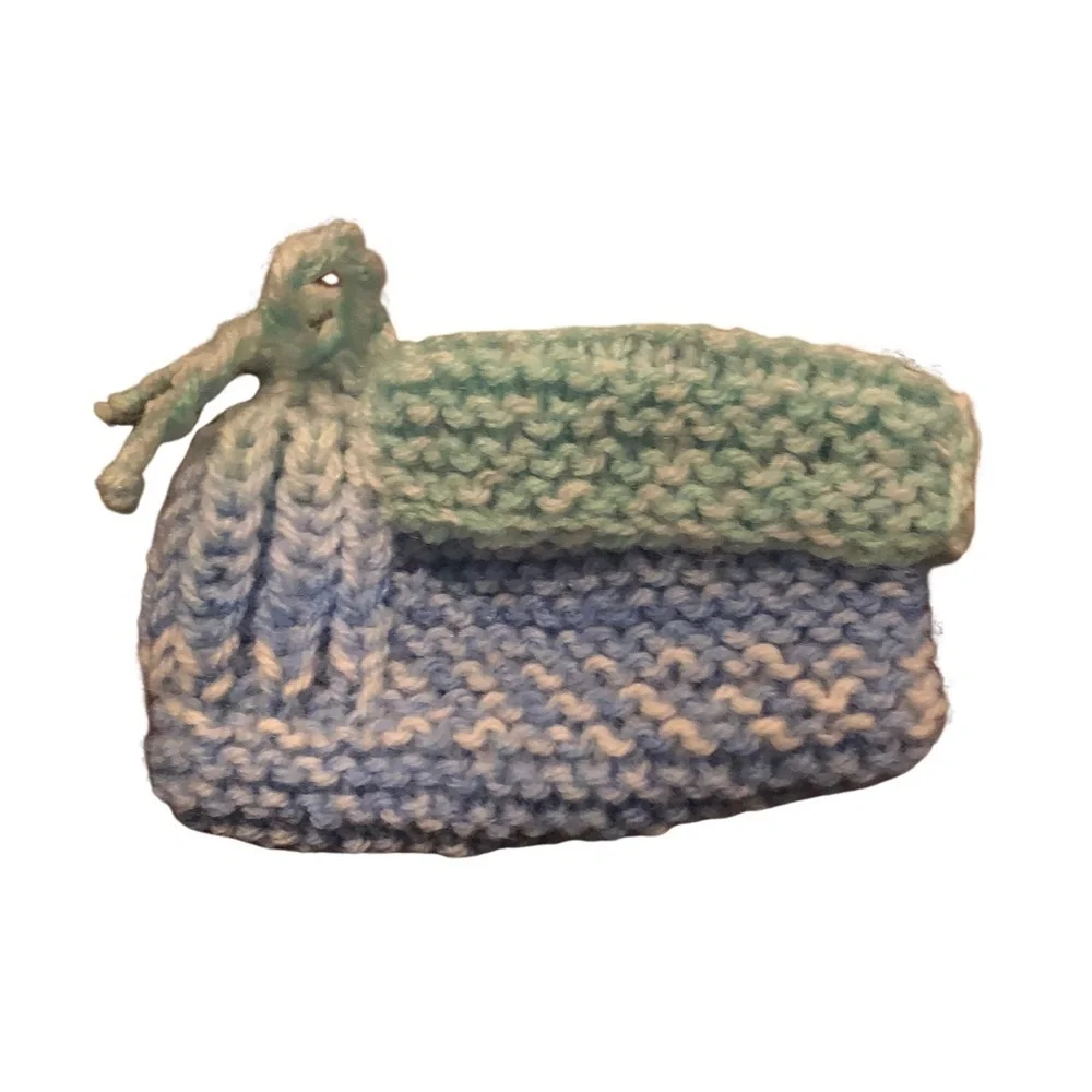 Hand Knit Baby Booties, Variegated‎ Yarn w/Bow, Blue/Green NWOT Sized 3-6 months - Picture 5 of 7